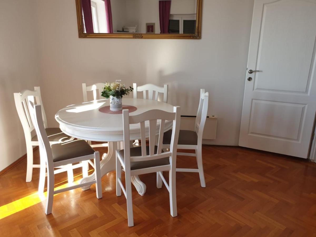 De Luxe Mediteran 5 *